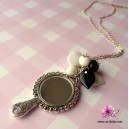 Sautoir chaine argent&eacute;e et pendentif miroir 