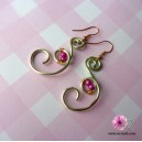  Boucles fantaisie vertes en aluminium et perles