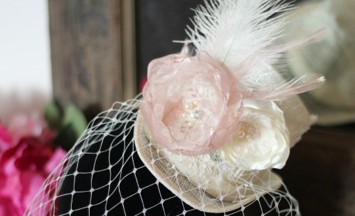 chapeau mariage ou cérémonie avec voilette rétro