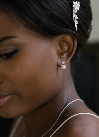 Boucles d'oreilles mariée "Charlotte" avec perles et strass