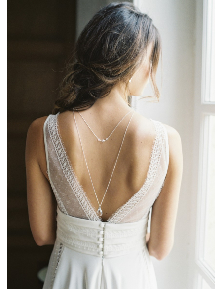 "Agnès" Collier de mariée avec pendentif et dos en cristal 