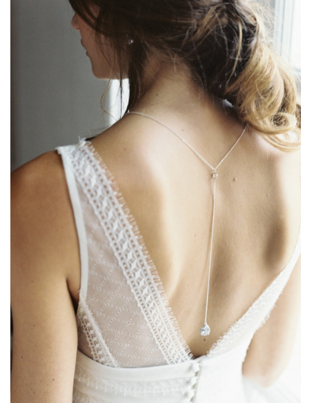 "Victoria" Collier de dos au charme chic pour robe mariée dos nu