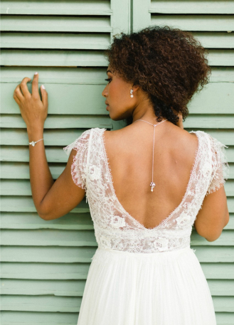 Bijou de dos "Inès" pour votre collier de mariée 2