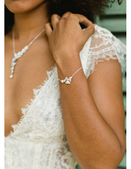 Bracelet mariage "Inès" avec perle et estampe fleuri