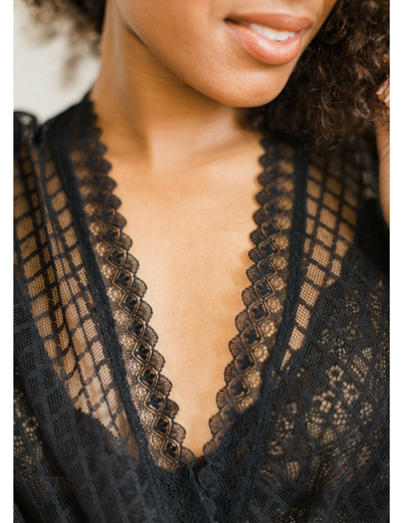 "Nigelle" Déshabillé mi-long en dentelle noire