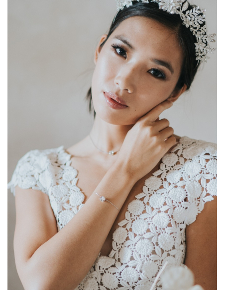 "Zélie" collier de mariée avec cabochon de cristal