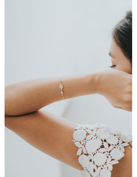 Bracelet mariage "Renesmée" au charme rétro