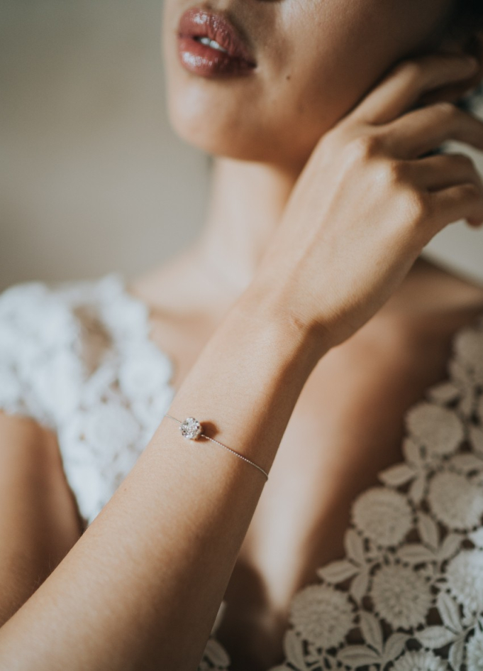Bracelet mariage "Zélie" avec cabochon de cristal