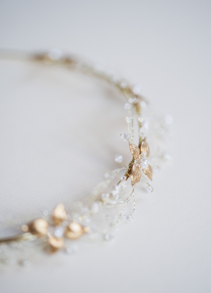 Couronne mariage "Beth" avec fleurs,...