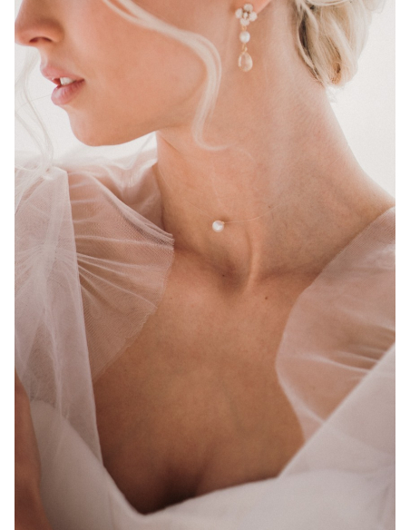 "Pénélope" collier de mariée avec perle eau douce  simple et discret