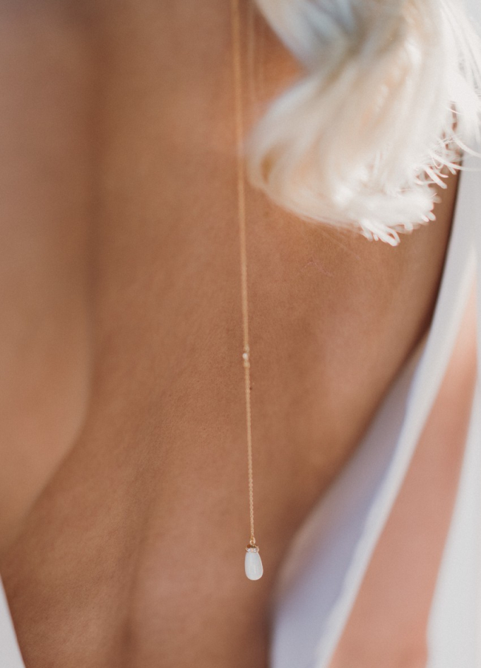 Bijou de dos "Caliopée" pour votre collier de mariée