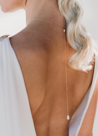 Bijou de dos "Caliopée" pour votre collier de mariée 2