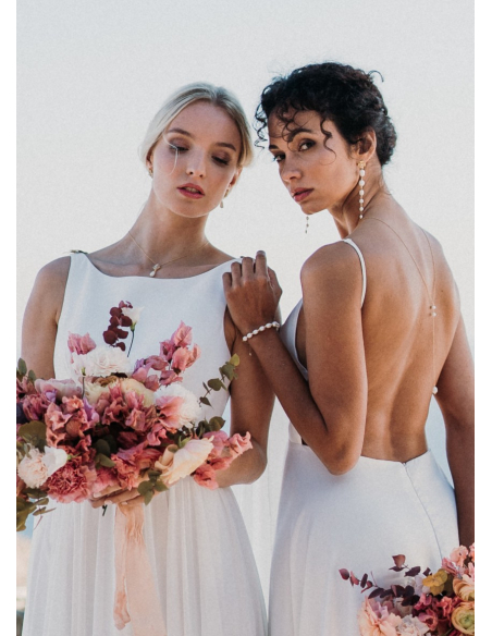 "Maelle" Collier de mariée perlé avec bijou robe dos nu