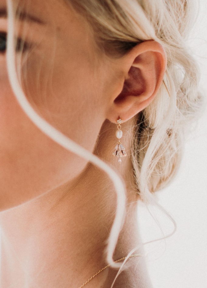 Boucles d'oreilles mariée "Carline" au charme rétro et chic