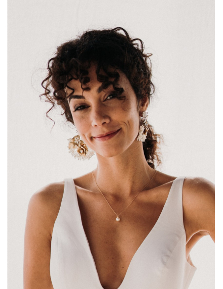 Boucles d'oreilles mariée "Thalie" avec fleurs esprit bohème