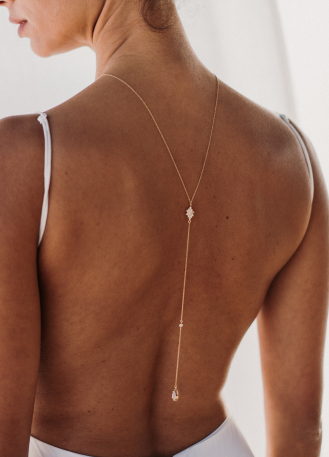 Collier dos hotsell mariée bohème