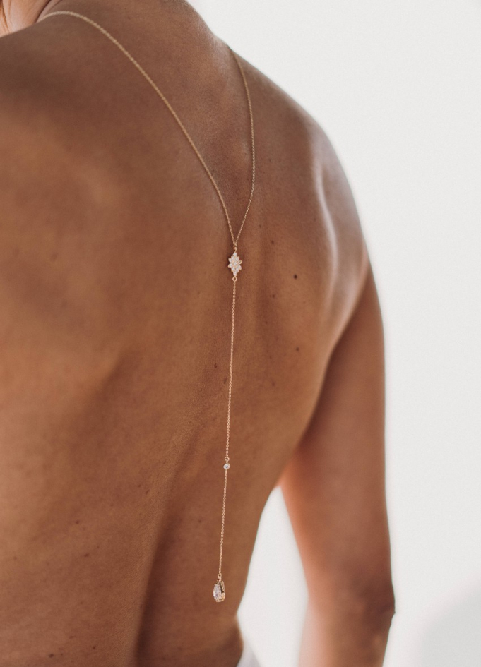 "Bérénice" Collier de dos au charme chic pour robe mariée dos nu "Bérénice" Collier de dos au charme chic pour robe mariée dos nu