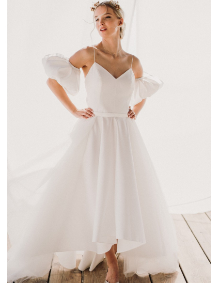 "Dolly" Robe de mariée moderne asymétrique