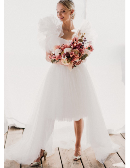 "Tracy" Sur-Jupe en tulle asymétrique avec traine 