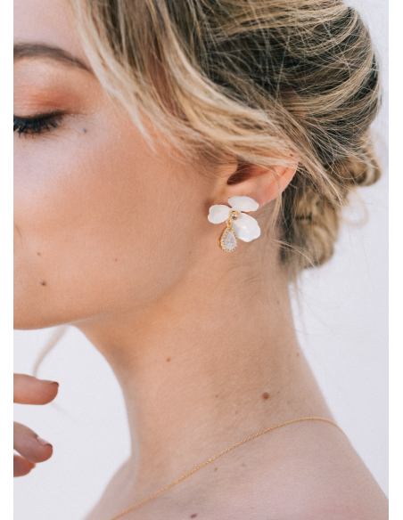 Boucles d'oreilles mariée "Soline" avec fleurs et cristaux