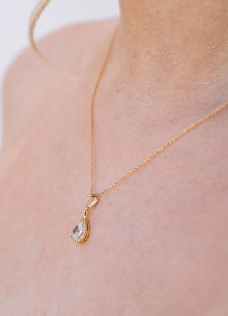 "Soline" Collier de dos au charme chic pour robe mariée... 2