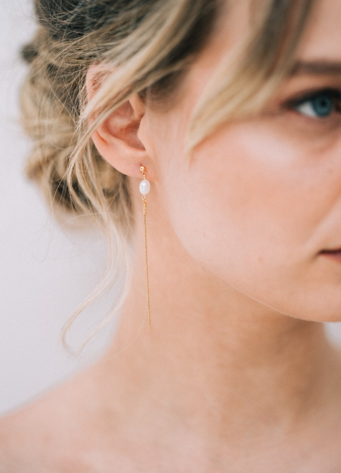 Boucles d'oreilles mariée "Salma" pendantes avec perles d'eau douce