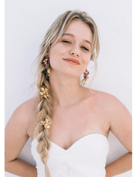 Pics chignon mariée "Giulia" avec feuillages, perles et fleurs