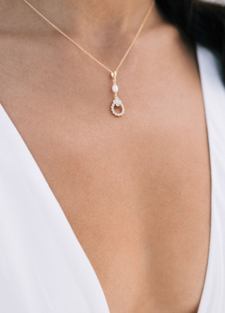 "Louisa" Collier mariée discret avec pendentif rétro perlé 2