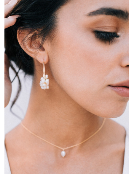 Boucles d'oreilles mariée "Alya" créoles avec perles d'eau douce