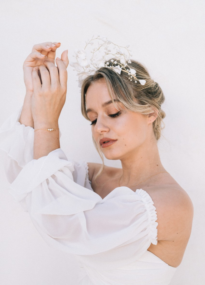 Couronne coiffure mariage "Assia"...