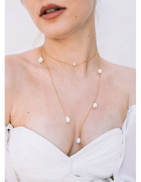 "Lila" collier de mariée à nouer avec fleurs porcelaine