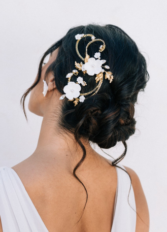 Ornement de cheveux mariée "Sidonie" avec fleurs, arabesques et cristaux