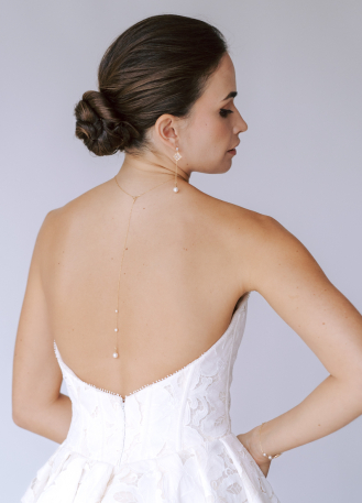 Bijou de dos "Ofélia" pour votre collier de mariée 2