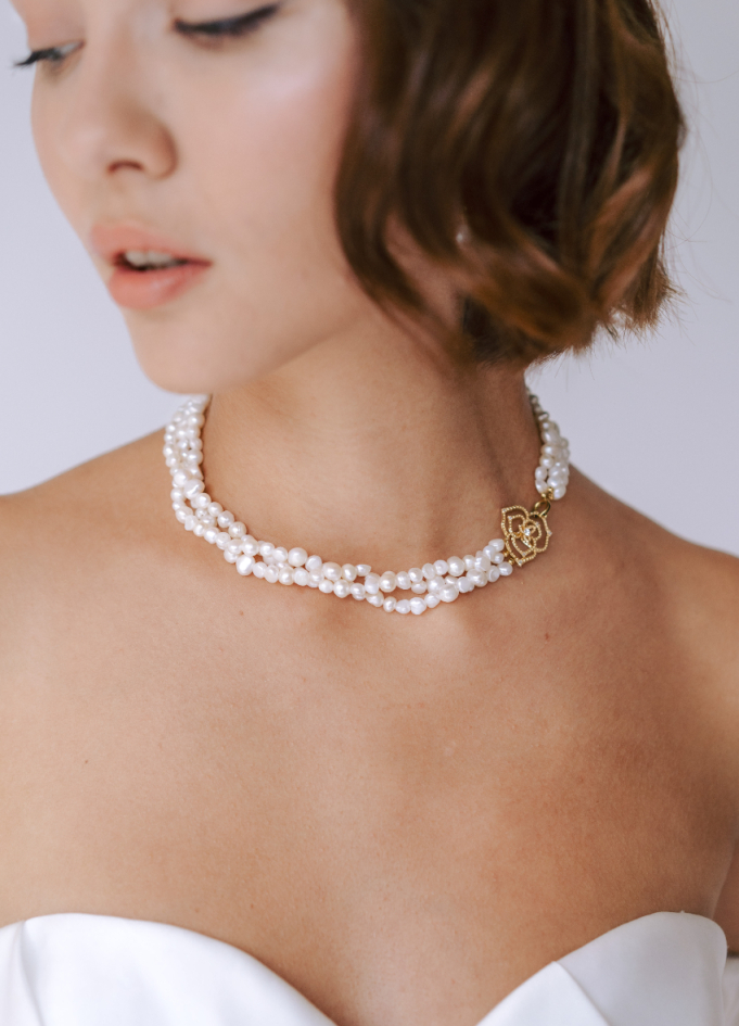 "Faustine" Collier choker en perles d'eau douce