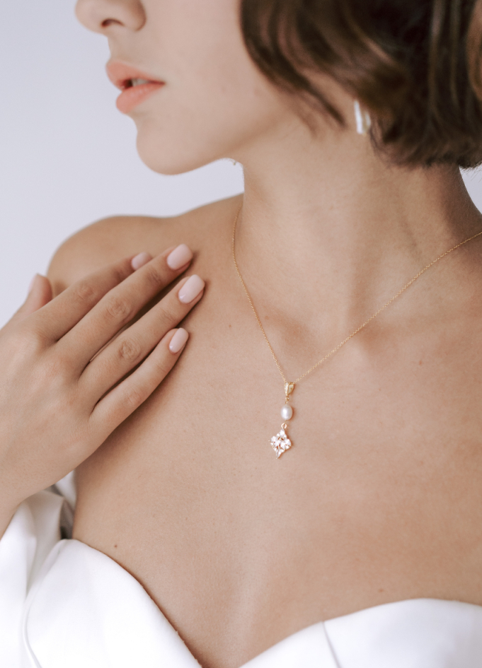 "Adèle" Collier de mariée avec perle...