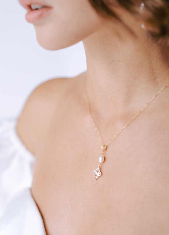 "Adèle" Collier de mariée avec perle...