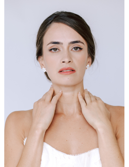 Clous d'oreilles "Nina" avec cristaux et fleurs