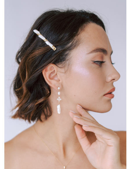 Boucles d'oreilles pendantes "Adèle" avec perles d'eau douce