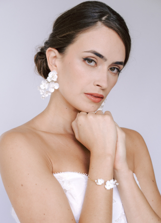 Boucles d'oreilles mariée "Ana" avec fleurs esprit... 2