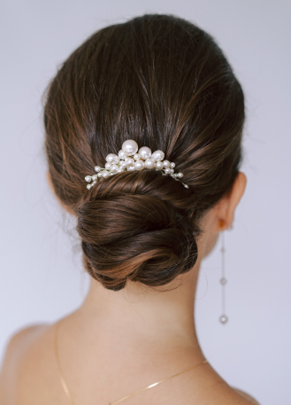 Peigne mariée moderne "Clara" avec perles nacrées 2