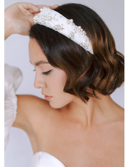 Serre tête couronne "Candice" avec perles et dentelle