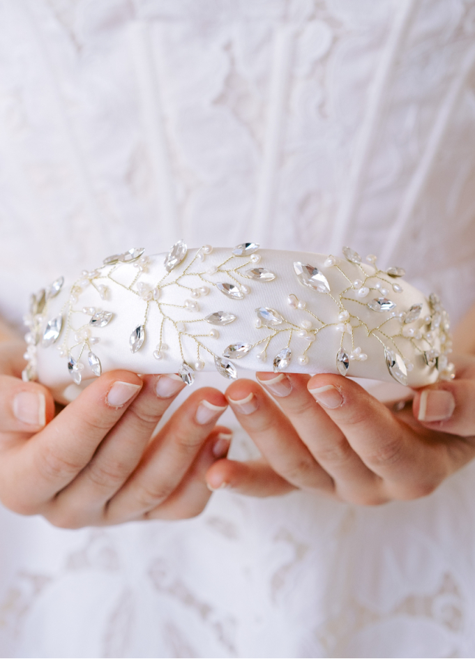 Serre tête couronne "Suzie" avec perles et cristaux
