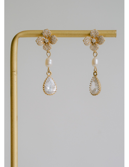 Boucles d'oreilles mariée "Pénélope" avec fleurs