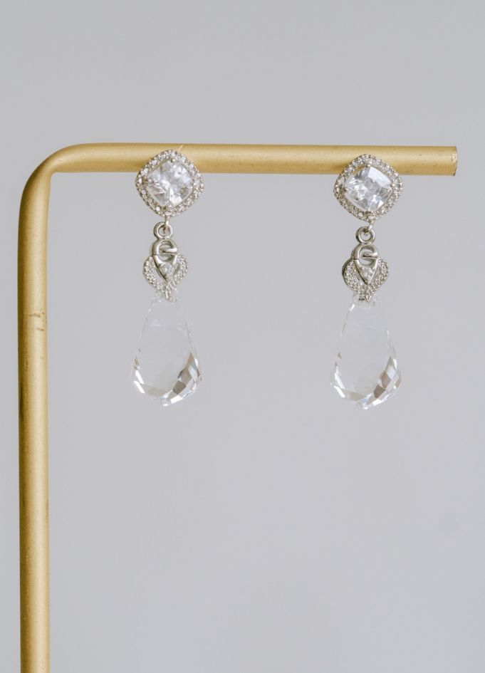 Boucles d'oreilles mariée "Elizabeth" avec gouttes de cristal