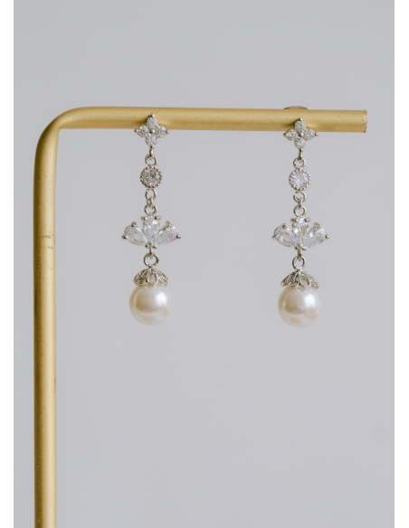Boucles d'oreilles mariée "Mila" pendantes avec perles