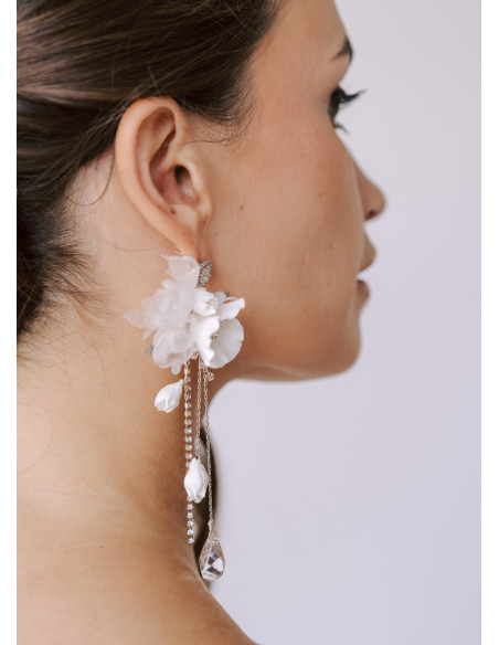 Boucles d'oreilles mariée "Chiara" avec fleurs et cristaux