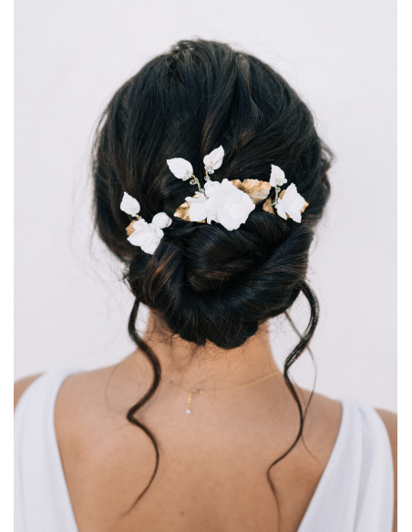 Pics "Nora" avec fleurs porcelaine pour votre coiffure de mariée