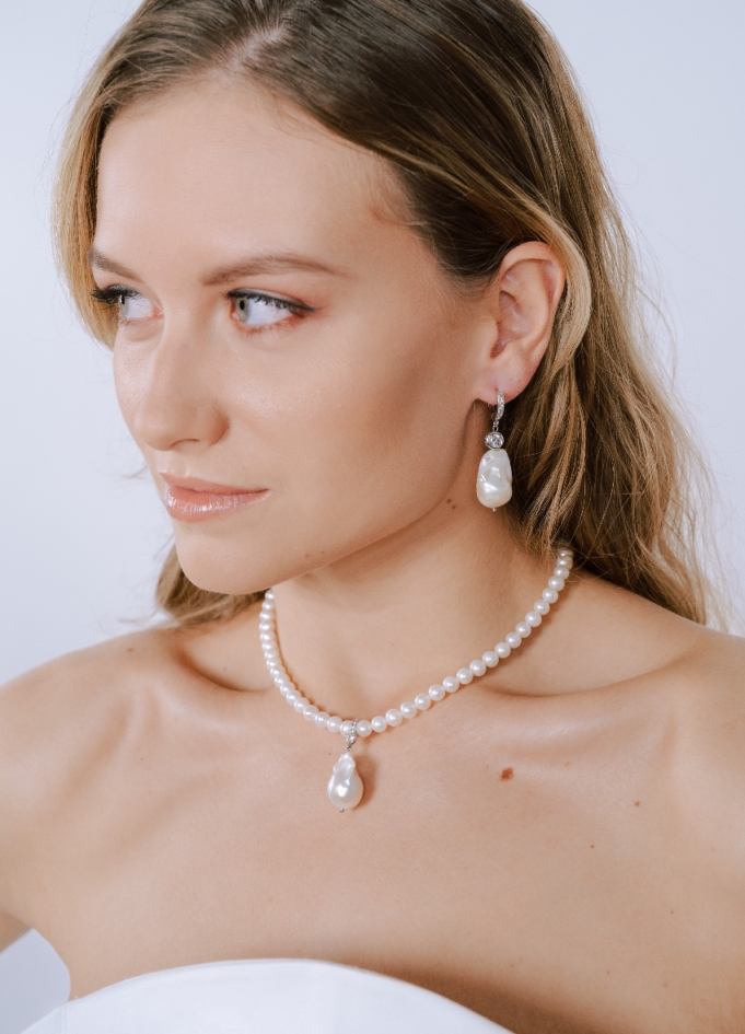 "Stella" Collier choker en perles...