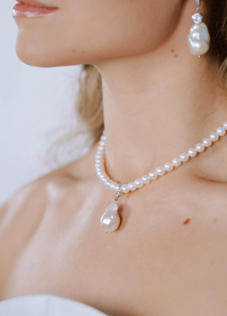 "Stella" Collier choker en perles d'eau douce