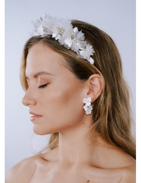 Couronne coiffure mariage "Flore" avec fleurs porcelaine et soie
